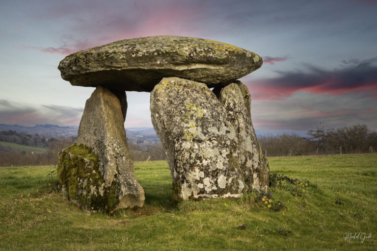 Lire la suite à propos de l’article Dolmen du Pouyol